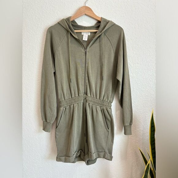 L*Space Stay Cool Green Romper Size Small - Picture 3 of 5